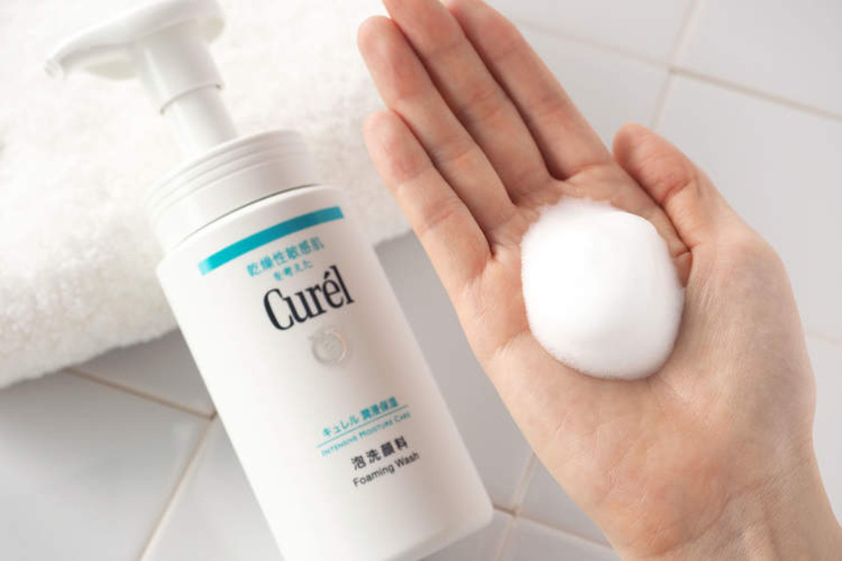 Sữa Rửa Mặt Curel