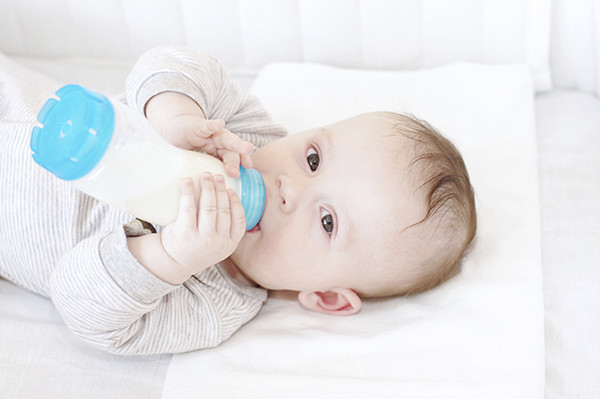 Mách mẹ chọn sữa mát và nhiều dưỡng chất cho trẻ