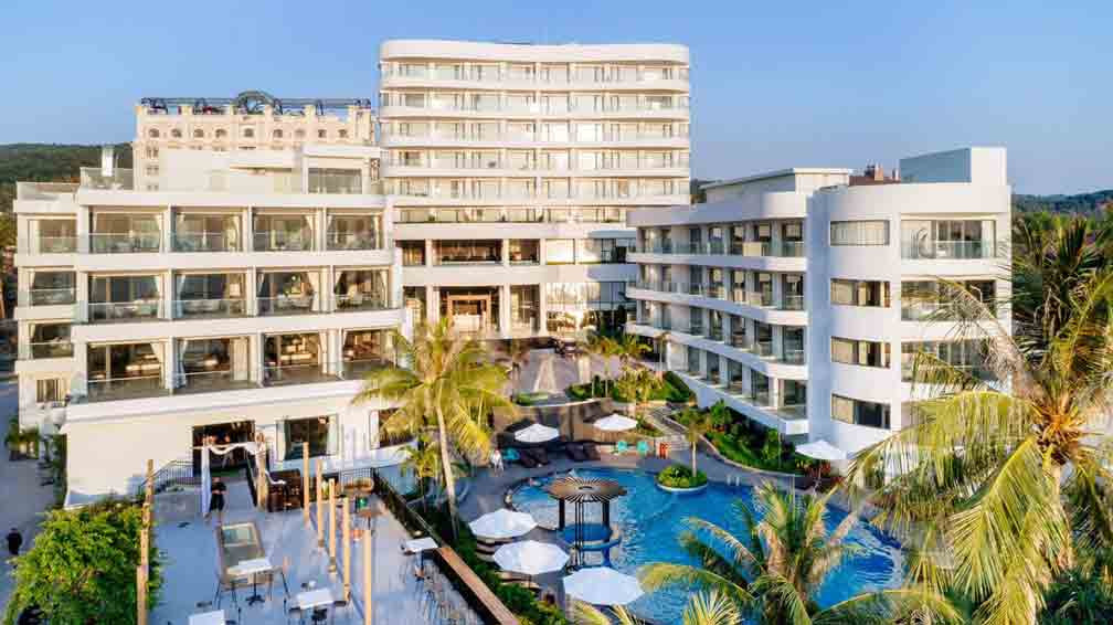 Nghỉ Dưỡng Với Resort 4 Sao Trung Tâm – Sunset Beach Resort & Spa