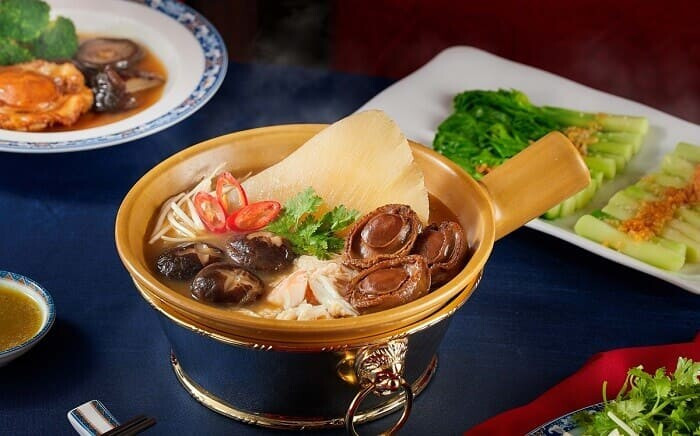 Súp bào ngư hải sản