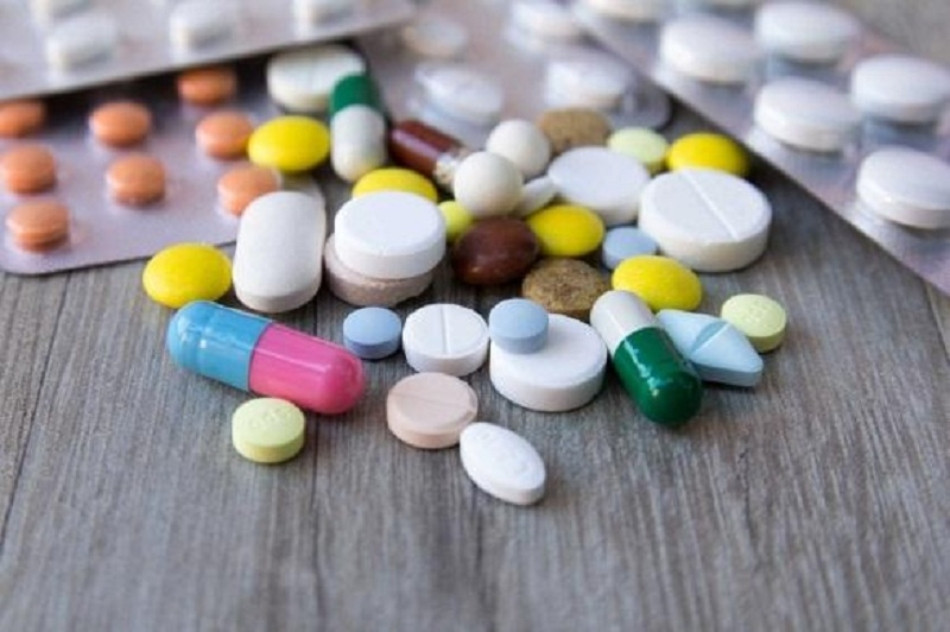 Tác dụng phụ của thuốc gây nám da