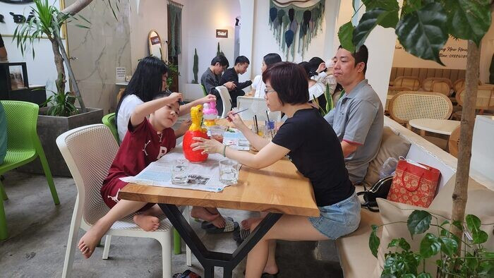 Tại sao nên mở quán cà phê tô tượng