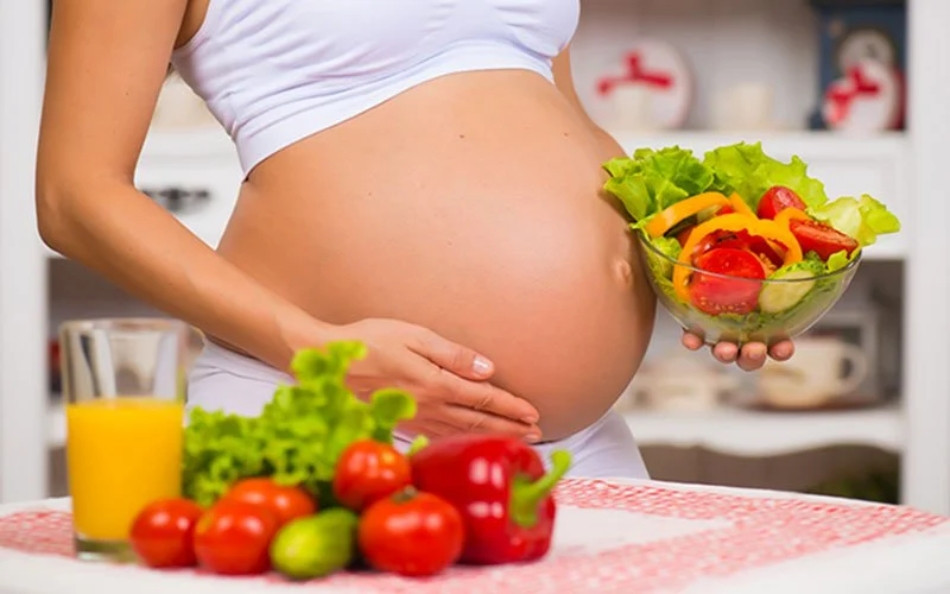 Thay đổi chế độ sinh hoạt hàng ngày lành mạnh cho bà bầu