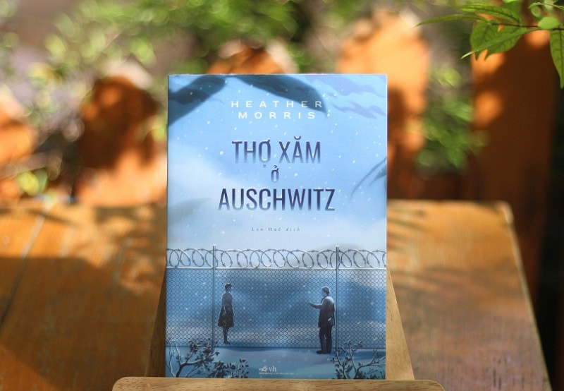 Thợ Xăm ở Auschwitz - Heather Morris