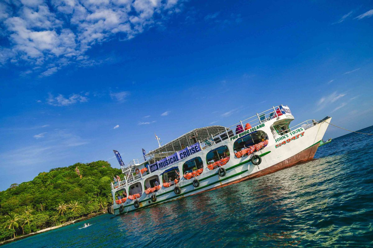 GROOVY GROUPER PHU QUOC 2023 – Boat & Island Party