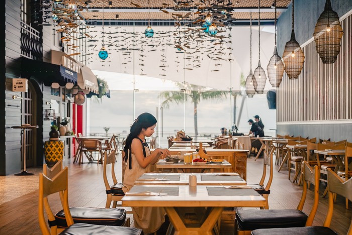 Thưởng thức ẩm thực tại Sealay Foodhub