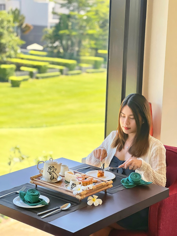 Tiệc trà chiều tại Laguna Parkside Residence