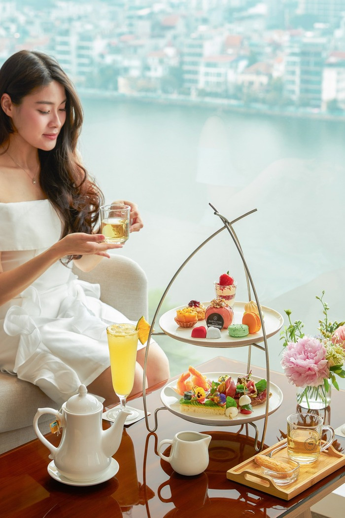 Tiệc trà tại Sheraton Hanoi Hotel