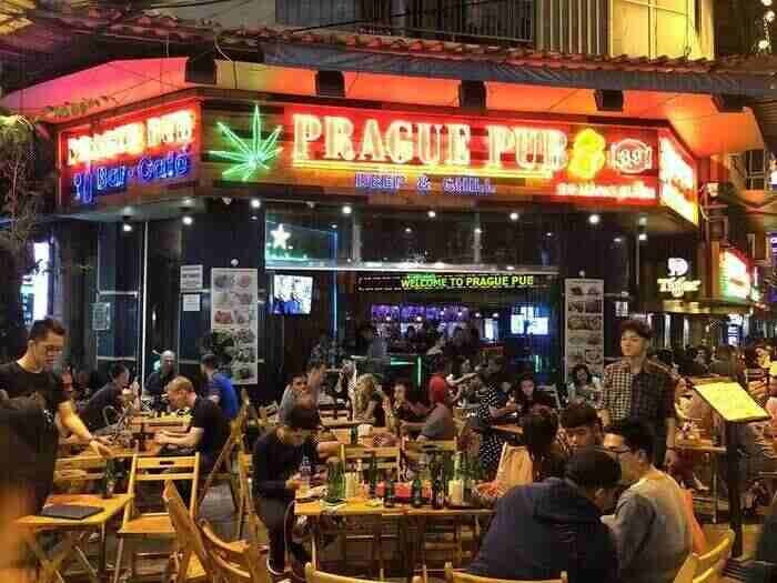 Chi phí mở quán Pub gồm những gì? Kinh nghiệm mở quán Pub từ A-Z