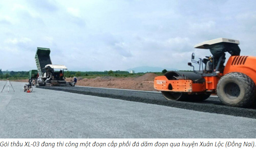 Tiến độ thi công
