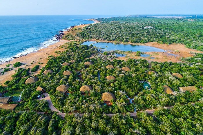 Toàn cảnh khu nghỉ dưỡng Uga Chena Huts Yala