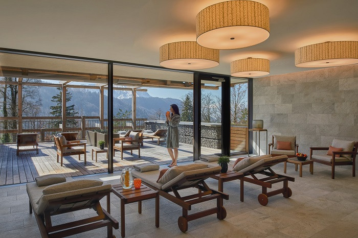 trải nghiệm khu nghỉ dưỡng Burgenstock Resorts 