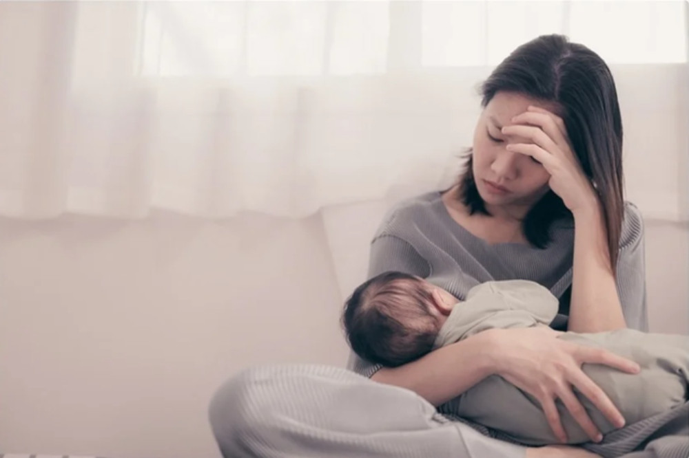 Tránh xa các thói quen xấu nhằm đảm bảo cho da được hồi phục tốt nhất trong giai đoạn ở cữ.