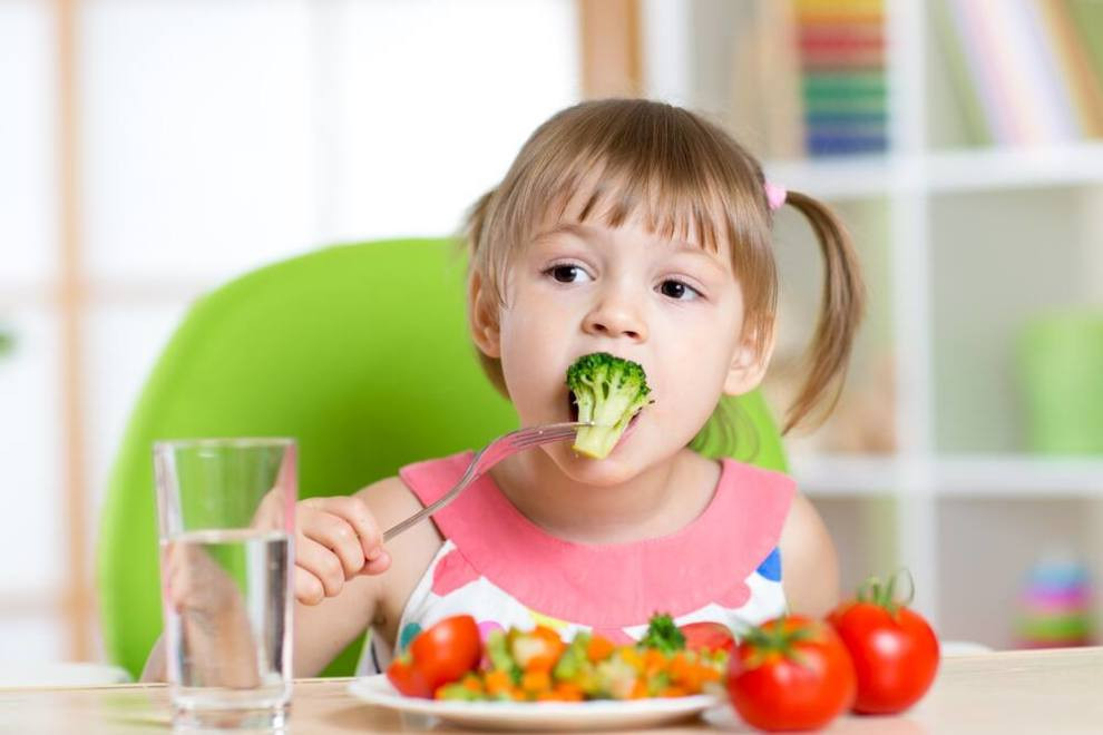 Những hành động cản trở sự phát triển chiều cao của trẻ mà nhiều cha mẹ không biết