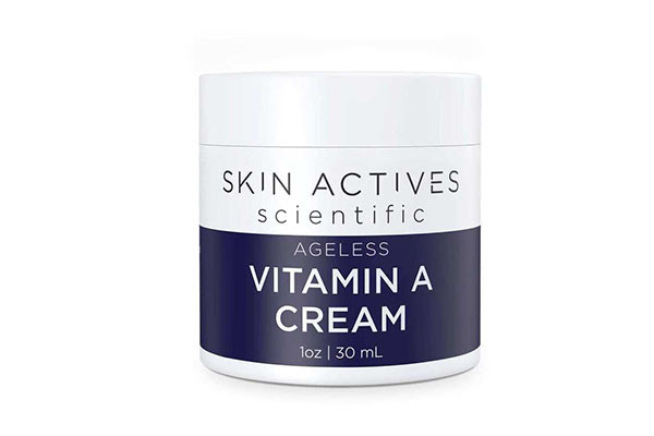 Trị mụn đầu đen bằng vitamin A