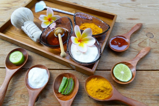 Trị mụn hiệu quả sau 1 đêm bằng mặt nạ tự nhiên