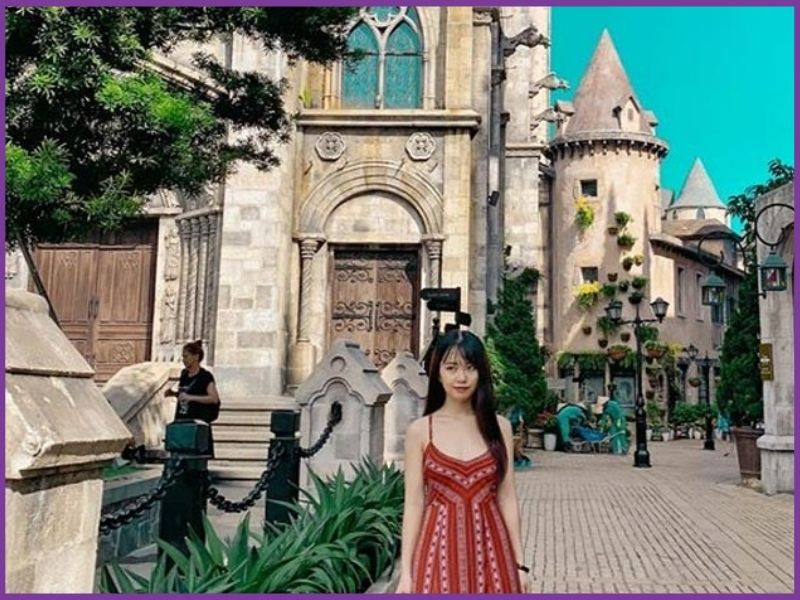 Váy body tại Làng Pháp