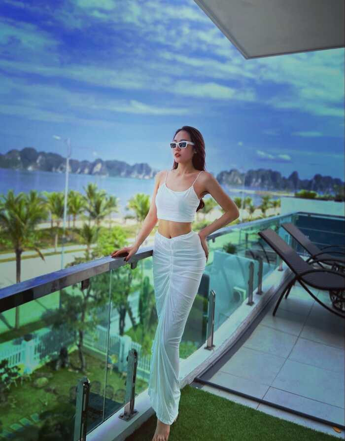 View biển tại Tuần Châu Kingly Villa