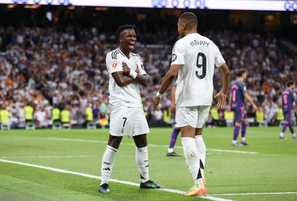 Vinicius và Mbappe đồng loạt tỏa sáng