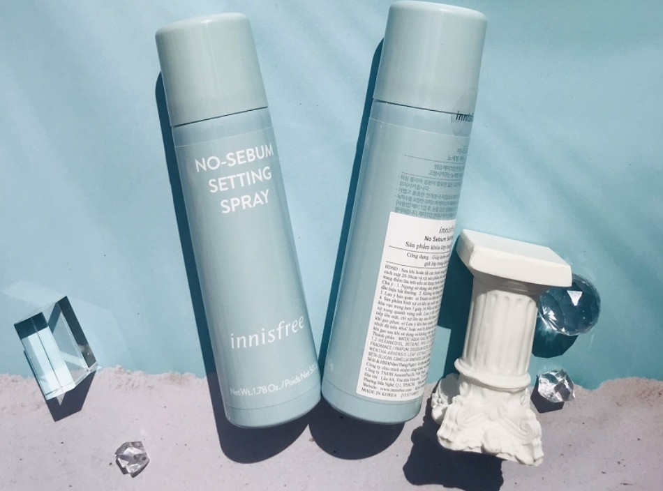 Xịt khoáng Innisfree Moisture Makeup Fixer