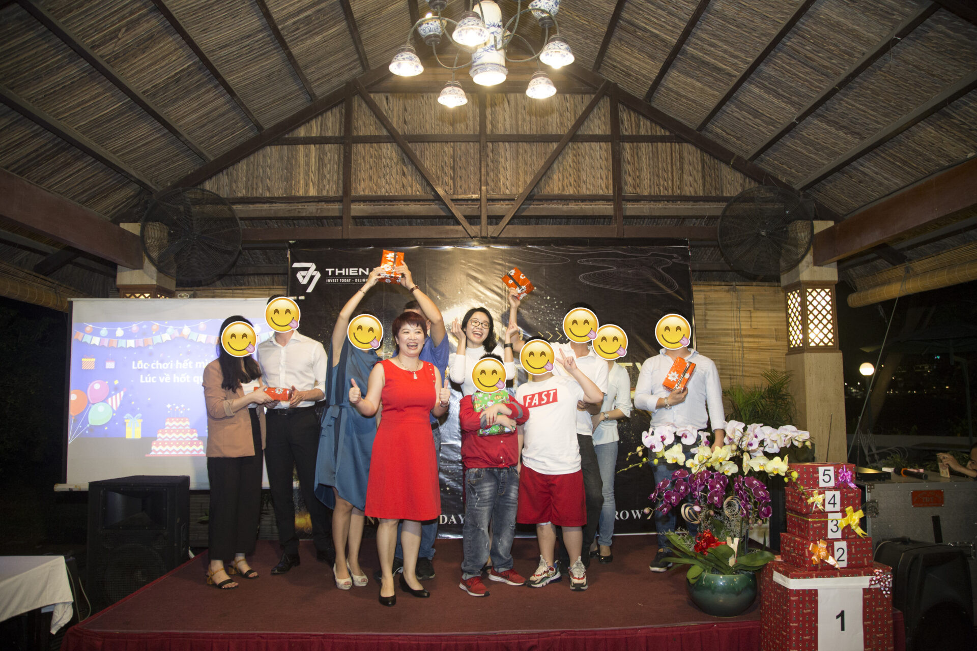 Year End Party 2019 Thien T 4