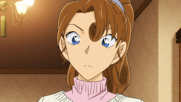 Yukiko Kudo, mẹ của Shinichi Kudo, là một chuyên gia cải trang